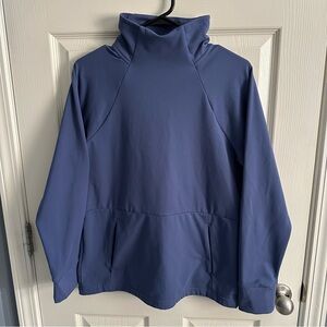 Women’s Yogalicious Lux Polarlux Country Funnel Neck Sweatshirt, size Medium